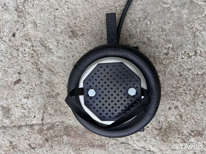 Пневмодомкрат