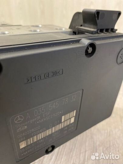 Блок ABS Mercedes Benz C230 W203 M272.920 2005