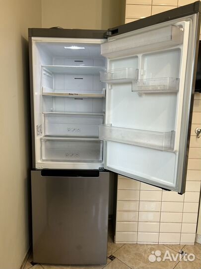 Холодильник samsung