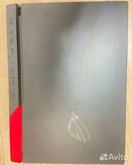 Мощный игровой ноутбук Asus rog strix