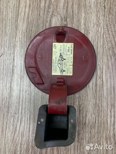 Лючок бензобака Opel Vectra B