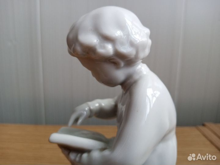 Фарфоровая статуэтка СССР