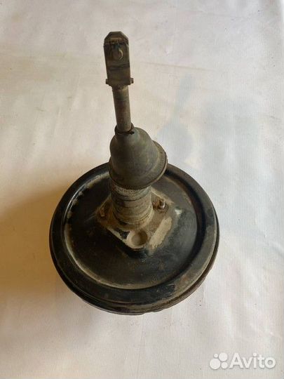 Усилитель тормозов вакуумный Opel Vectra