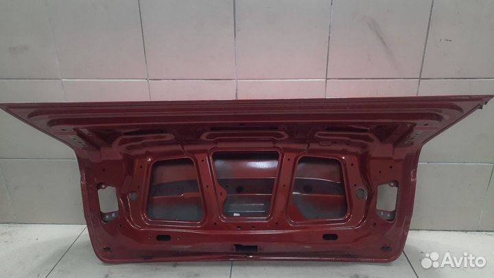 Крышка багажника LADA Vesta