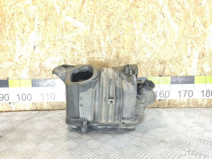 Корпус воздушного фильтра Skoda Octavia 2004 2013