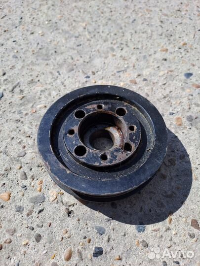 Шкив коленвала Subaru R2