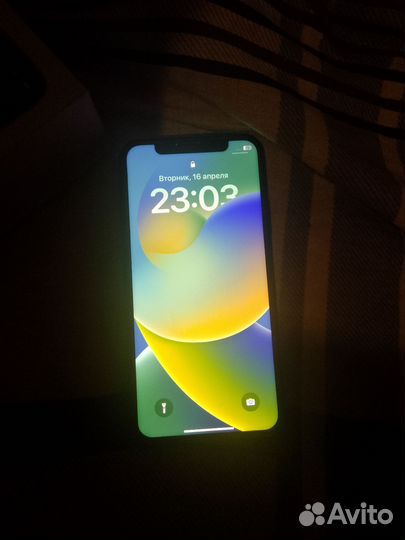 iPhone X, 64 ГБ