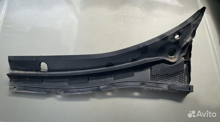 Жабо левая сторона Mazda 3 bk седан