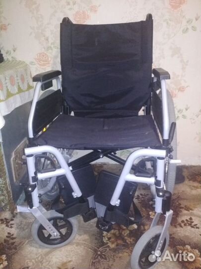 Инвалидная коляска новая