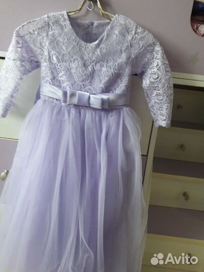 Платье праздничное