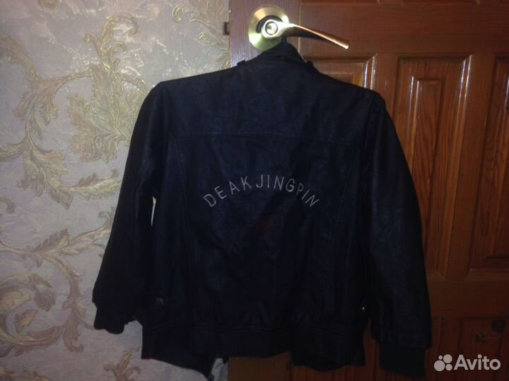 Куртка новая весна -осень утепленная, цвет черный