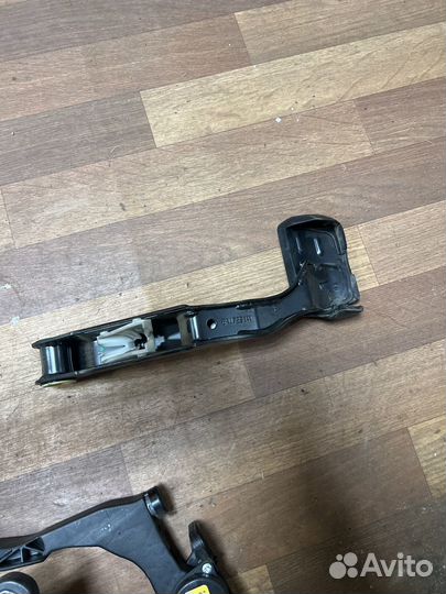 Педаль тормоза VAG