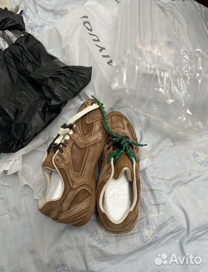 Замшевые кеды 40