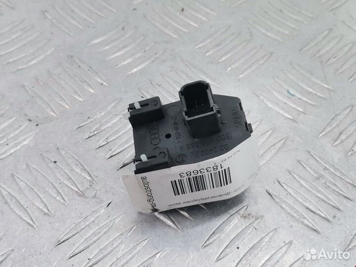 Кнопка (выключатель) Audi A4 B5 рест. 2000