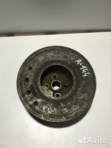 Шкив коленвала Audi 100C3