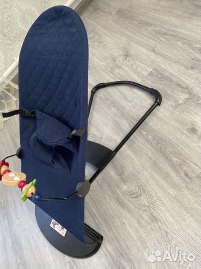 Шезлонг детский