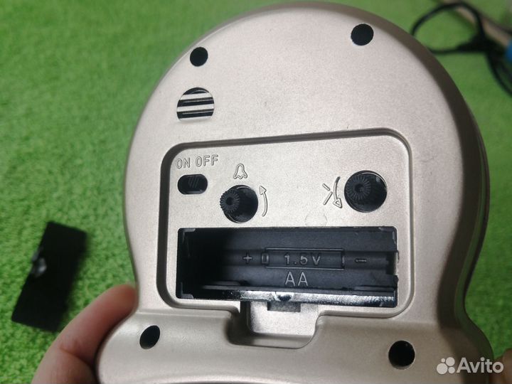 Часы будильник