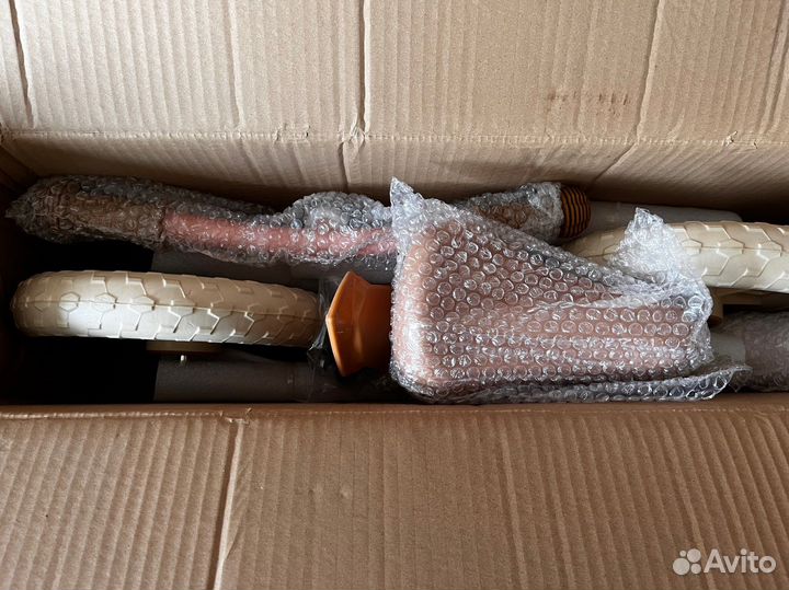 Беговел новый для девочки