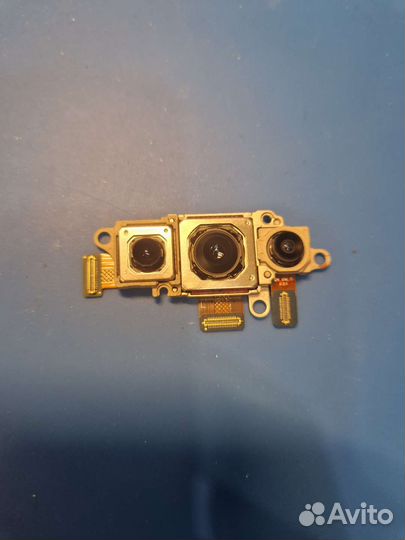 Камера Samsung Fold 4