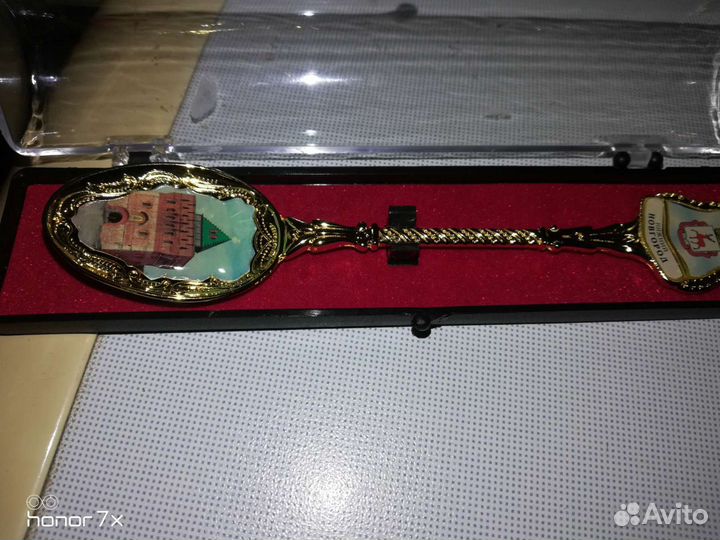 Новая колекционая подарочная чайная ложка