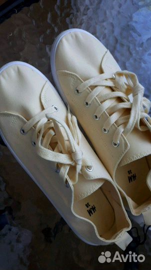 Продам кеды