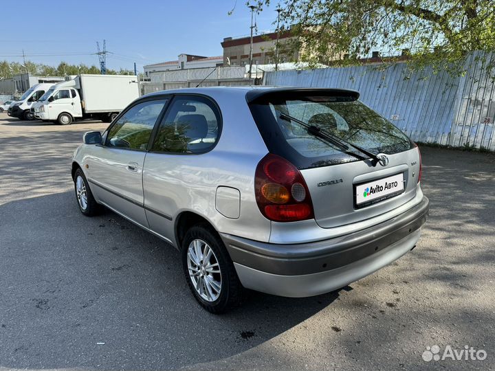 Toyota Corolla 1.3 AT, 1999, 307 900 км