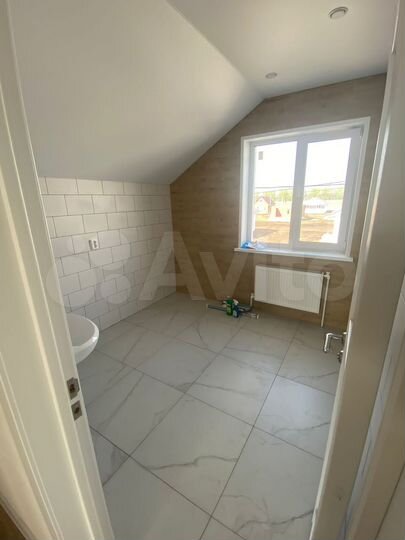 Коттедж 110 м² на участке 8 сот.