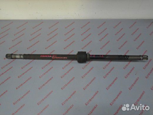 Nissan 39204-2F025 Полуось правая