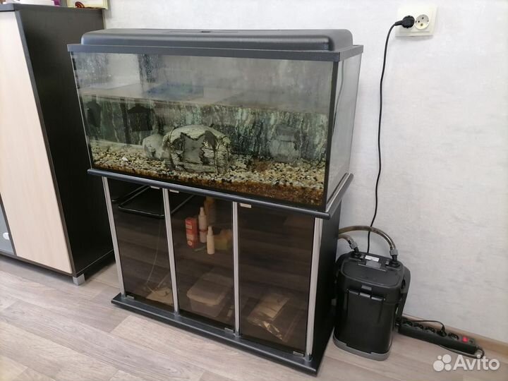 Аквариум с тумбой 180литров
