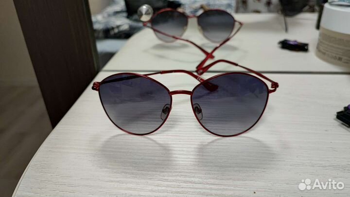 Солнцезащитные очки