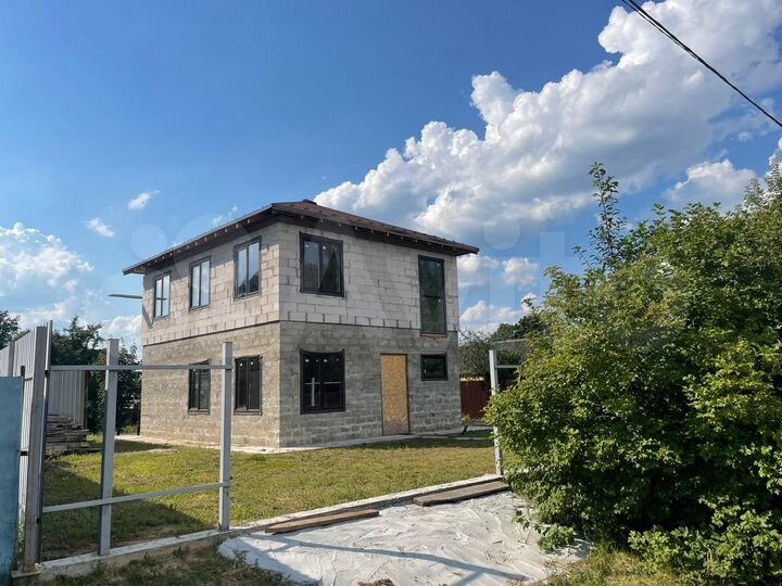 Дом 140 м² на участке 5 сот.