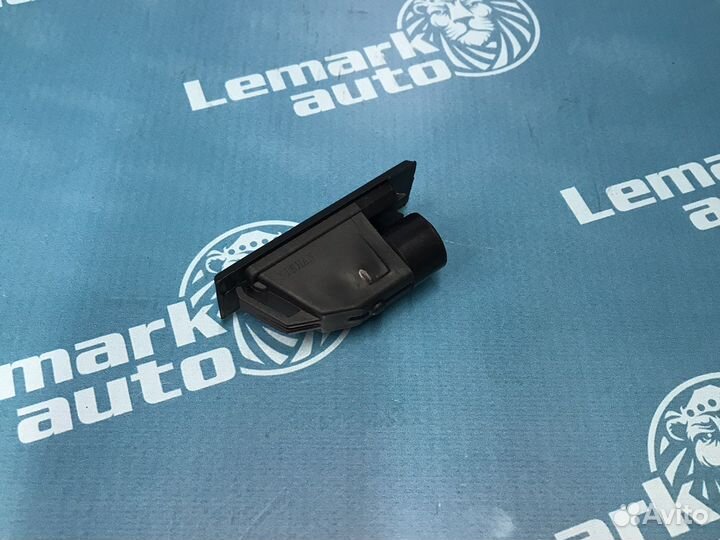 Фонарь подсветки номера Geely MK