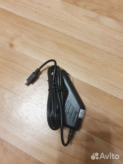 Зарядное устройство