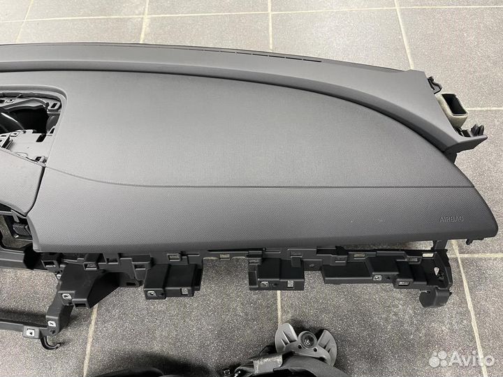 Торпедо Hyundai Elantra 7 (CN7)