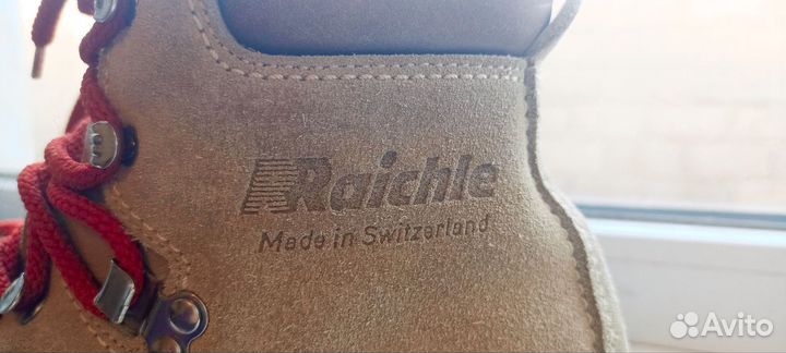 Трекинговые ботинки raichle