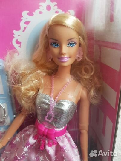 Кукла Барби Fashionistas Shopping Spree