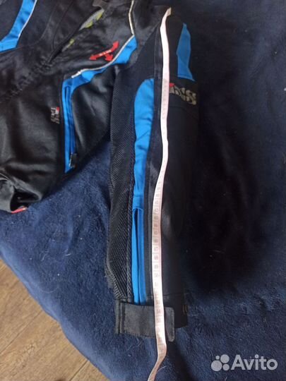 Защитный мотокостюм