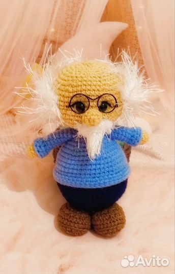 Игрушка Дед крючком