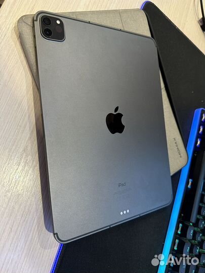 iPad Pro 11 2021 M1 wifi + Cellular 256gb 100% акб