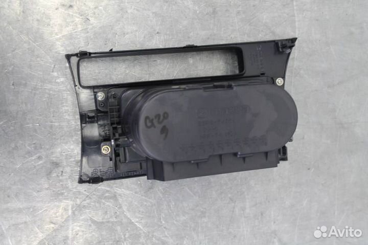 Подстаканник Mazda 3 (BL) 2009-2013