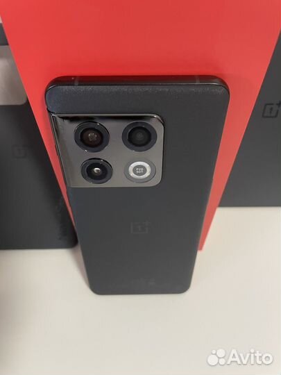 OnePlus 10 pro, 8/128 ГБ