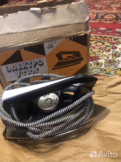 Утюг новый 1992 г