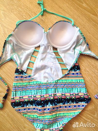 Купальники и халатик