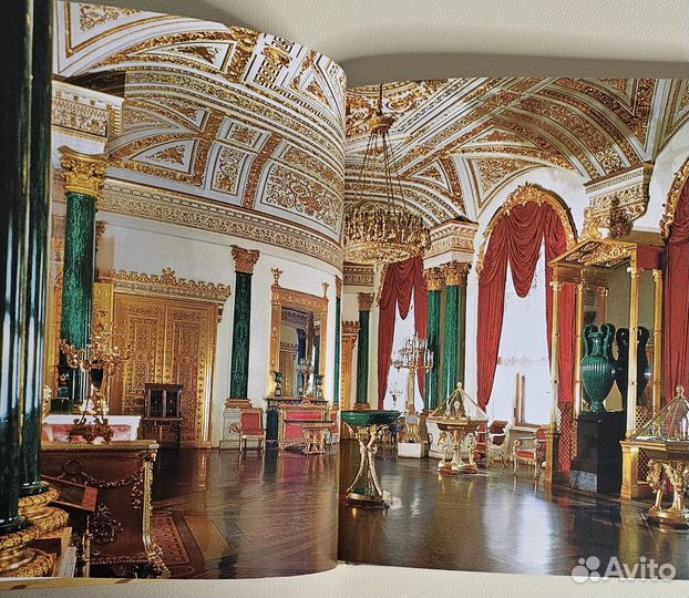 Эрмитаж. История зданий и коллекций