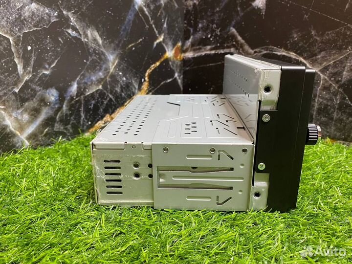 Pioneer 883: Ваш звуковой помощник