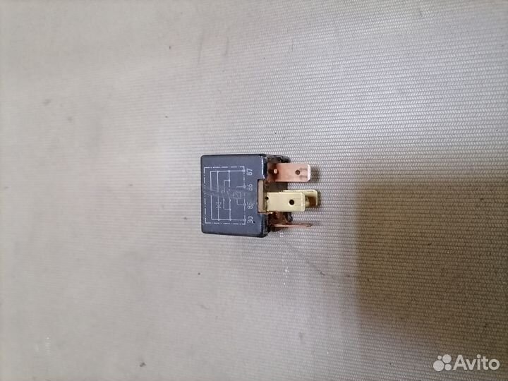 Реле 267 (VW Passat B5 1.8 ADR 1996-00) 899519