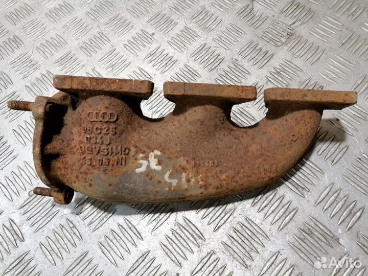 Коллектор выпускной правый Audi A6 c6 C6