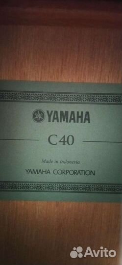 Акустическая гитара yamaha c40