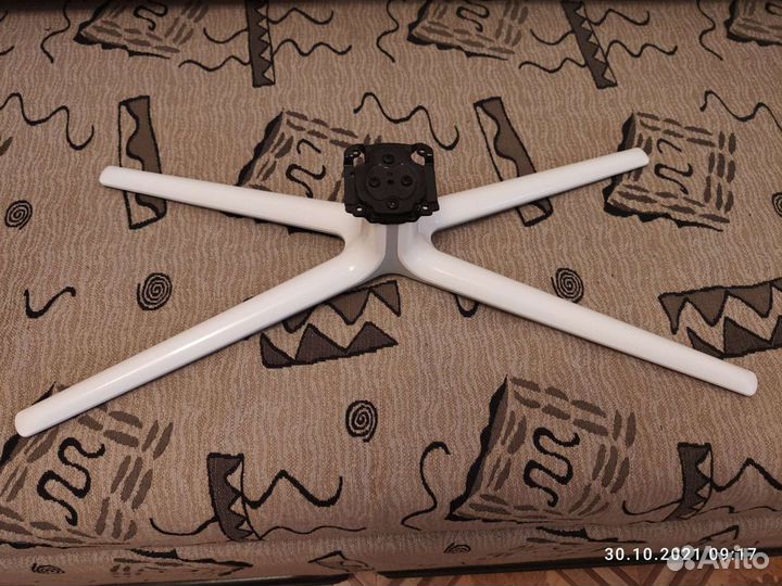 Телевизионная подставка