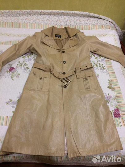 Плащи и куртки женские натуральная кожа